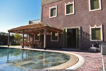 Villa pour 20 Personnes dans Al Ouidane, Marrakech-Safi, Photo 4