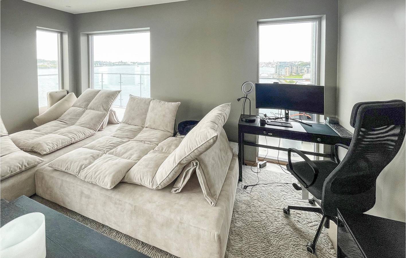 Hel ferieleilighet, Ferieleilighet for 6 personer med terrasse in Haugesund 