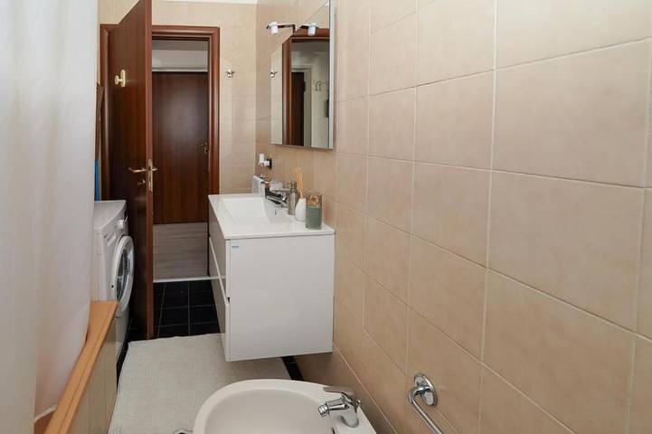 Gîte pour 4 personnes, avec balcon à Novare - 4