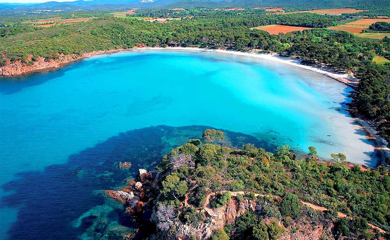 Apartamento vacacional entero, Pretty Studio 4 pers, 250 meters from the Beach with Heated Pool & Tennis in La Londe-les-Maures, Parque nacional Port-Cros