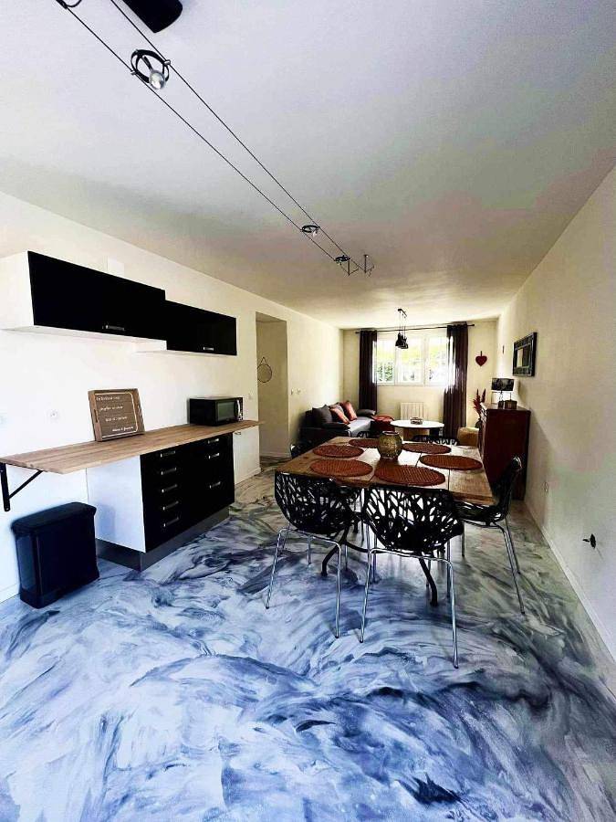 Location de vacances pour 4 personnes, avec Terrasse et Jardin à Béhen