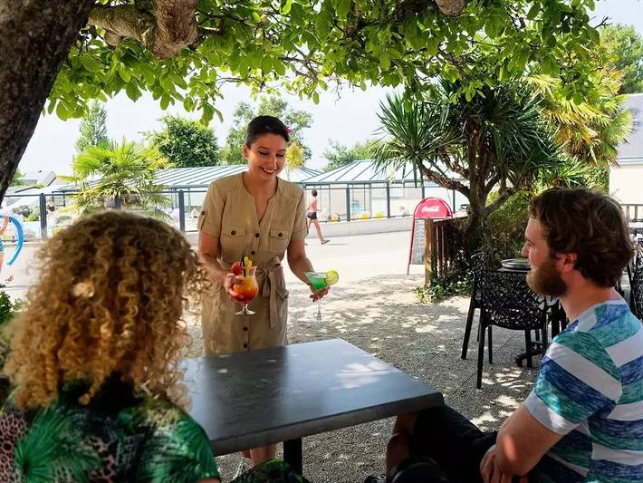 Bungalow toilé Bali 3 pièces 4 personnes Sans sanitaire in Saint-Lunaire, Région de Saint-Malo