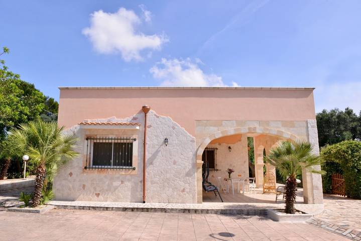 Location de vacances pour 6 personnes, avec Jardin à San Vito dei Normanni - 4