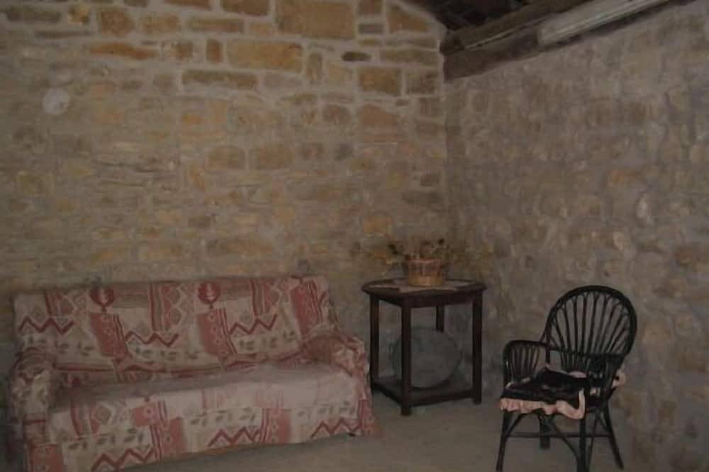 Rural house (full rental) Palacio de Lérruz for 6 people in Lizoáin, Navarra Province
