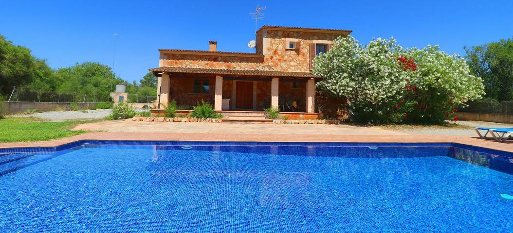 Can Toni, private pool, free WiFi in Campos, South Majorca