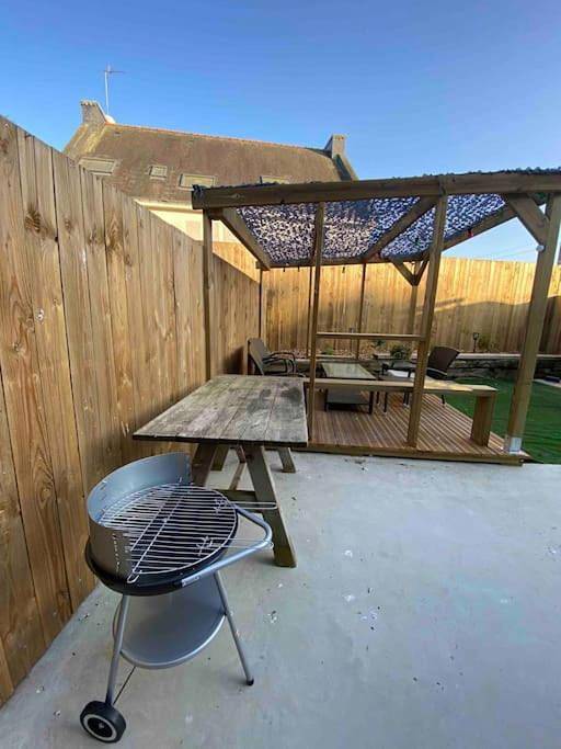 Location de vacances pour 10 personnes, avec terrasse et jacuzzi à Saint-Jean-Brévelay - 2