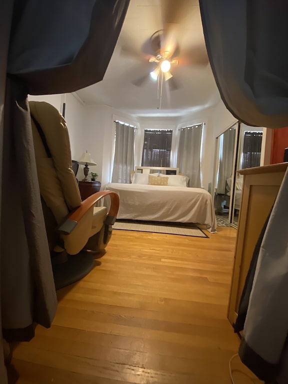 Private Room Jacuzzi massage seat Parking 15mins 2 Ny in North Bergen, Hudson County