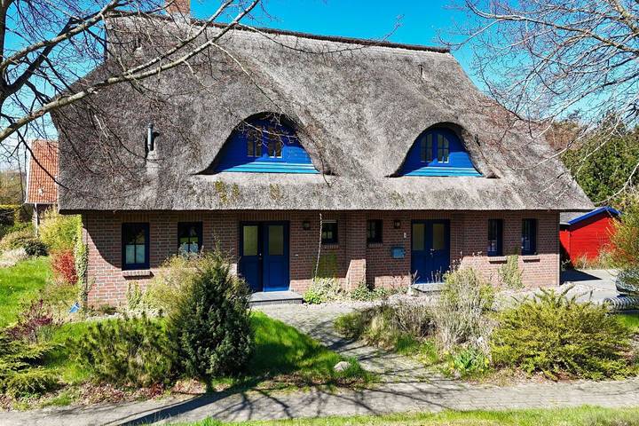 Ferienhaus für 4 Personen, mit Sauna und Ausblick sowie Garten