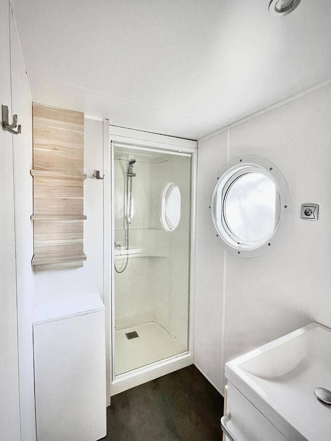 Safari Mobilhome near Ep mit Ac in Boofzheim, Région de Sélestat-Erstein