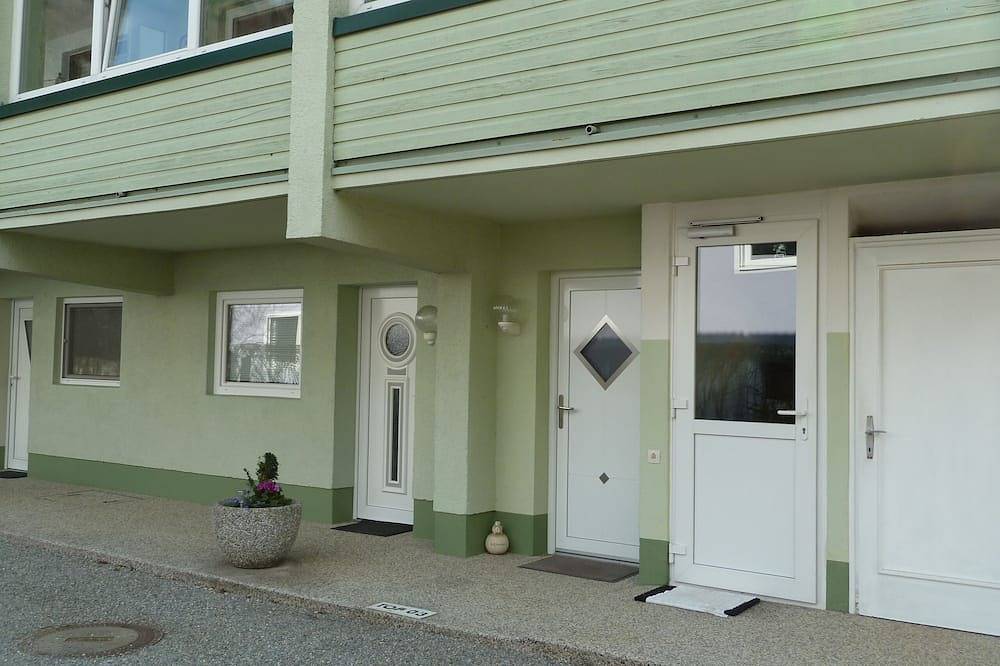 Ganze Wohnung, Toplage am Millstätter See,Bade -u. Wanderurlaub,Radtouren,Golf,Winterurlaub in Radenthein, Oberkärnten