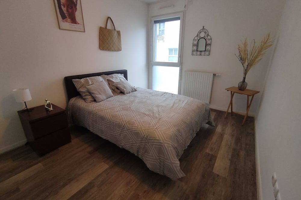 Appartement entier, Grand appartement proche Paris in Gennevilliers, Hauts-de-Seine