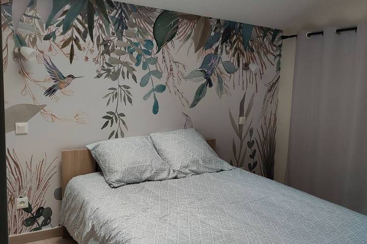 Gîte pour 3 personnes, avec jardin et terrasse à Orliénas - 2