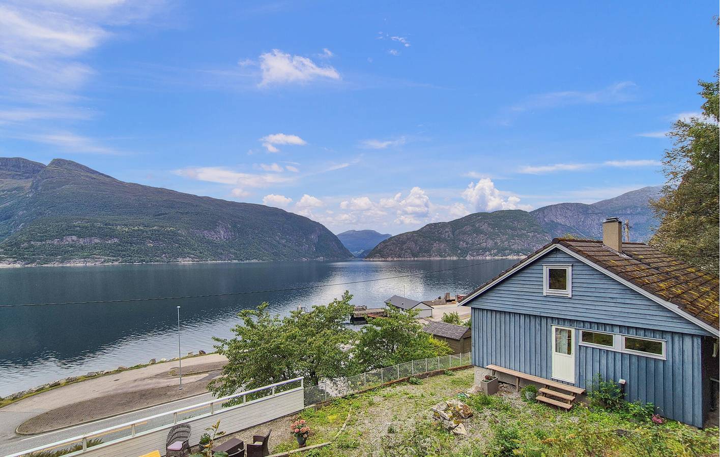 Vakantiehuis voor 8 personen met terras in Hardangerfjord