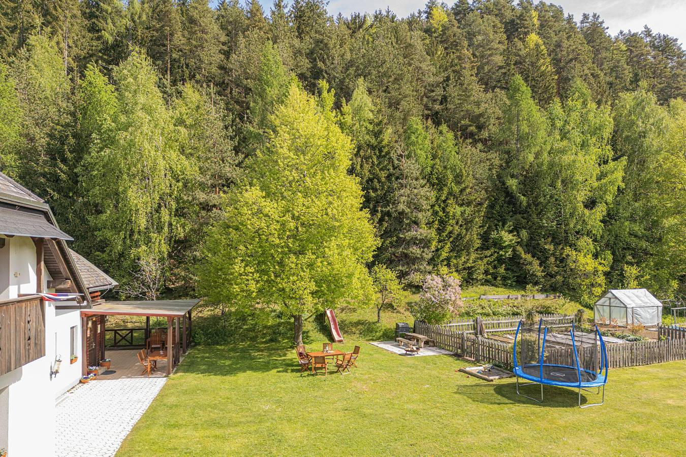 Ganze Wohnung, Eco farm Mikl Spruce Tree Apartment in Karawanken und Bachergebirge, Slowenien