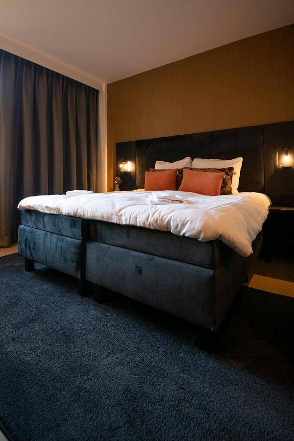Hôtel pour 2 personnes à Lisse - 3