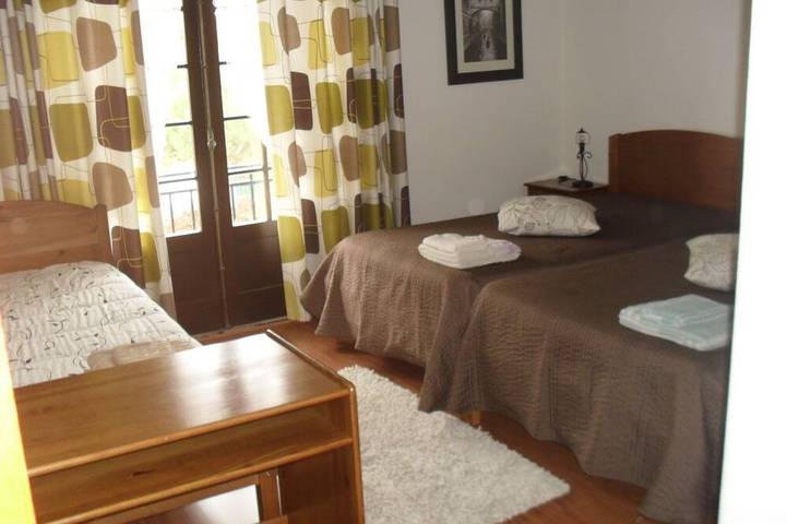 Gîte pour 8 personnes, avec jardin et jacuzzi à Alcobaça - 4