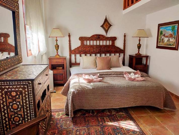 Casa rural para 6 personas, con Balcón y Jacuzzi además de Terraza y Jardín en Santa Cruz de Tenerife - 4
