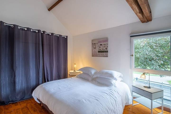 Location de vacances pour 6 personnes, avec jardin et piscine à Cravant-les-Côteaux - 3