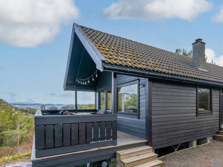 Ferienhaus für 8 Personen, mit Sauna und Garten sowie Ausblick, mit Haustier - 1