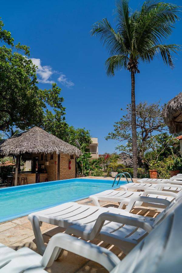 Casas e apartamentos de temporada para 3 pessoas, com terraço e piscina e ainda jardim, com animais de estimação em Jericoacoara