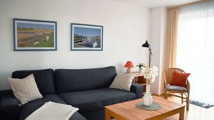 Ferienwohnung für 2 Personen, mit Balkon in Lemkenhafen - 2