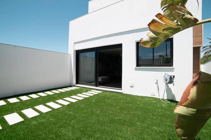 Casa rural para 8 personas, con Balcón y Terraza además de Jardín y Piscina en Sanlúcar de Barrameda - 4