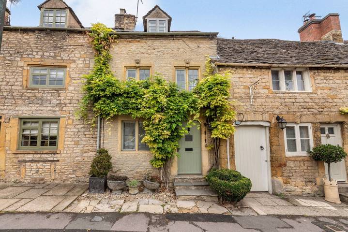 Cottage for 8 people, with garden, with pets in Stow-on-the-Wold