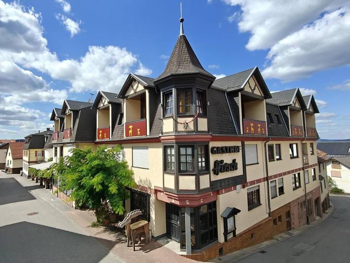 Hotel für 2 Personen, mit Balkon und Terrasse sowie Sauna und Ausblick in Rothenberg