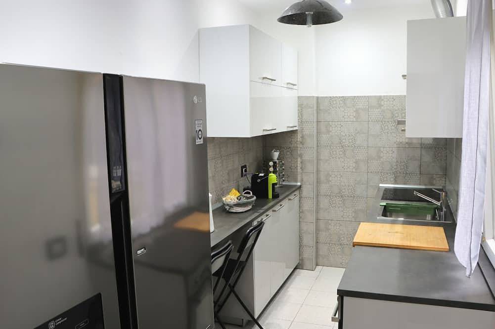 Entire apartment, A few steps from Legnano station (Miko Apartment) in Legnano, Milan Province