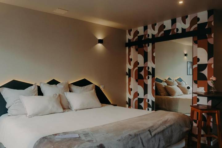 Hôtel pour 2 personnes, avec Terrasse et Vue à Oloron-Sainte-Marie - 2