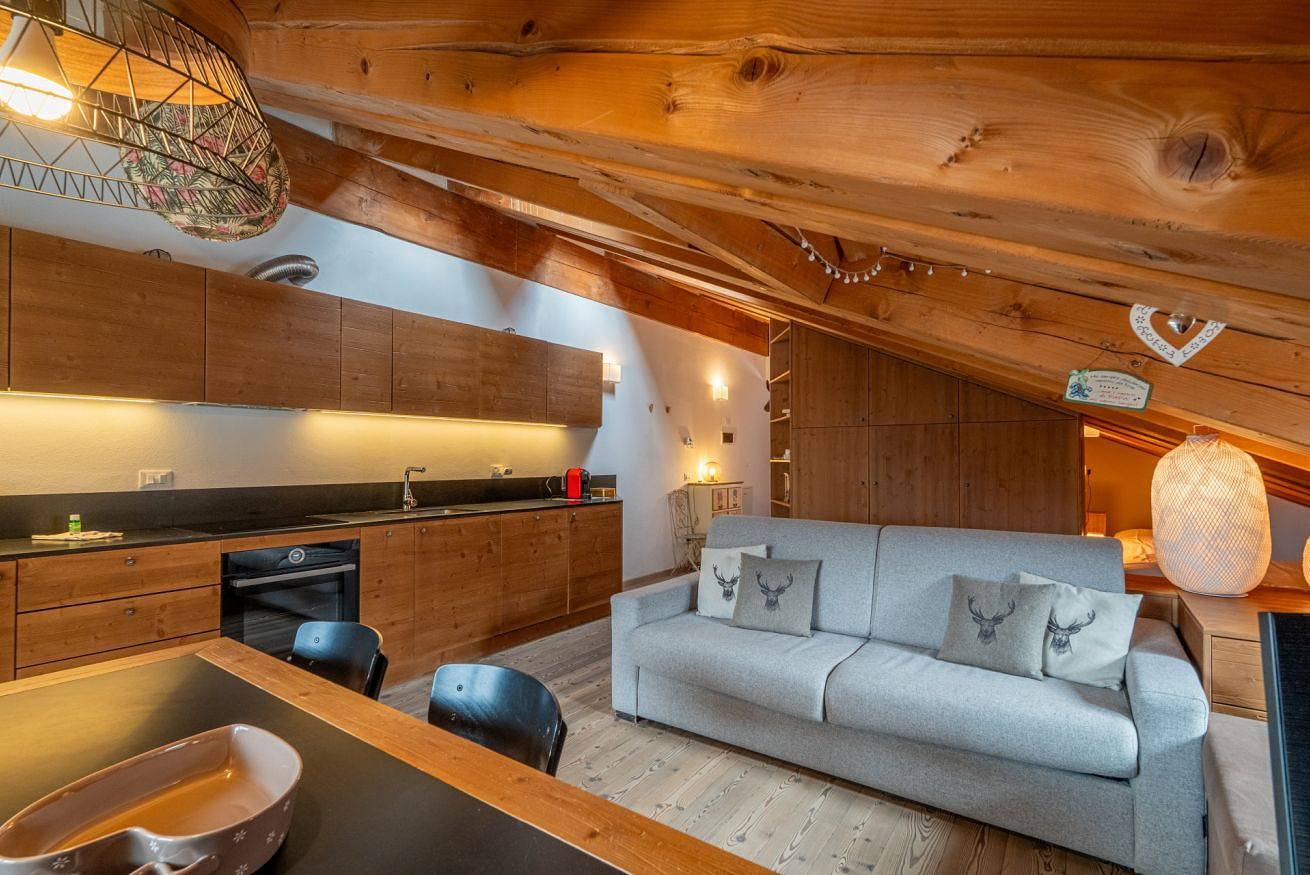 Apartamento entero, 0751 - Apt Jardin Des Alpes - Let yourself be enchanted by the magic of the mountains in La Thuile (pueblo), La Thuile