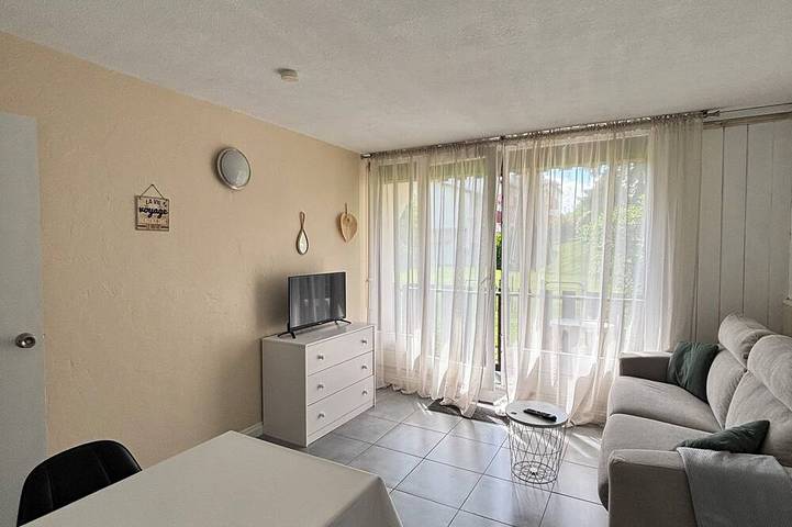 Appartement entier, Studio avec jardinet - Centre ville à pied in Dax, Région de Dax