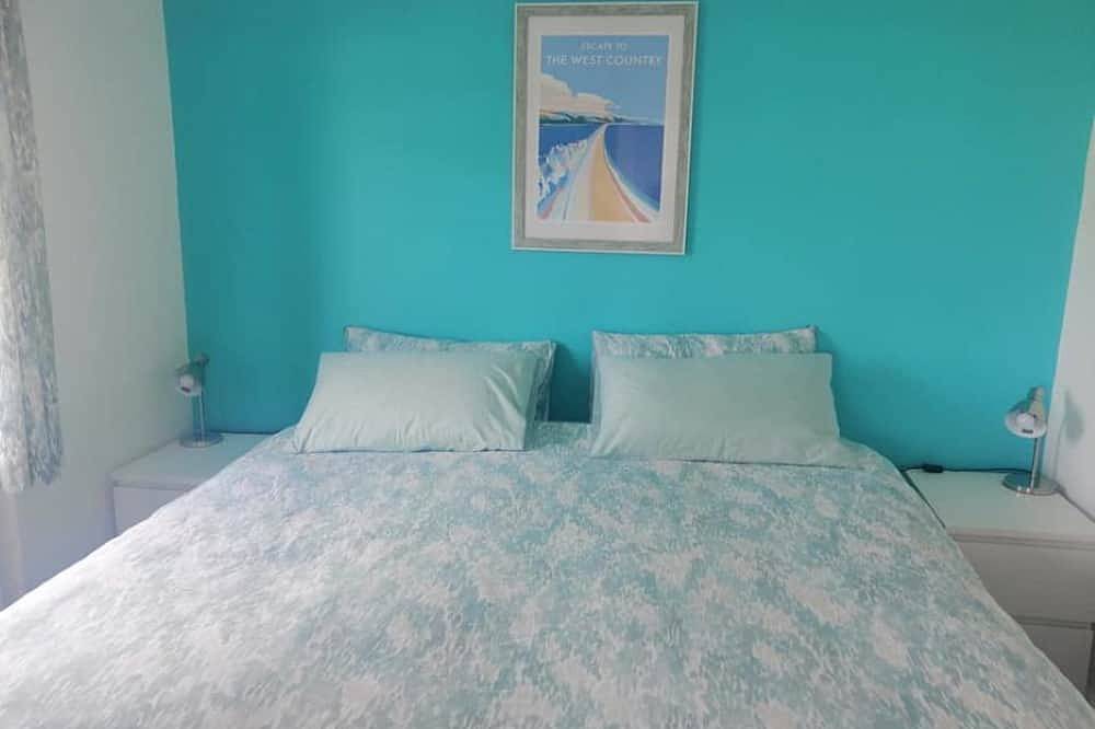 2-bedroom sea view property 1 min from the sea & Sw Coast Path in Westward Ho, Hartland Devon Heritage Coast
