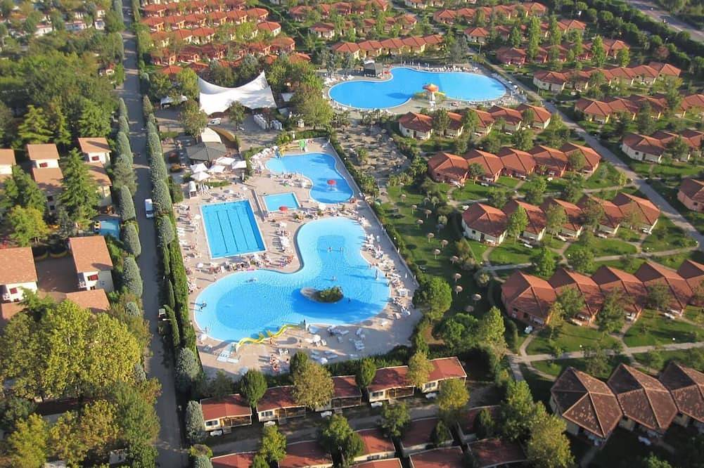 Ferienpark für 6 Personen in Peschiera del Garda, Gardasee-Berge