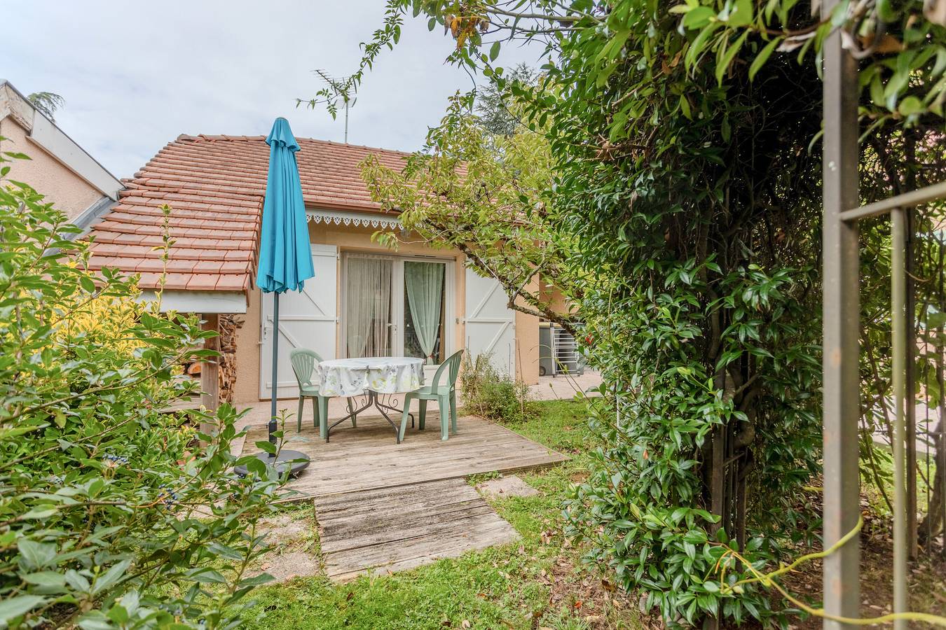 Studio entier, Studio indépendant le pesquit in Lescar, Béarn