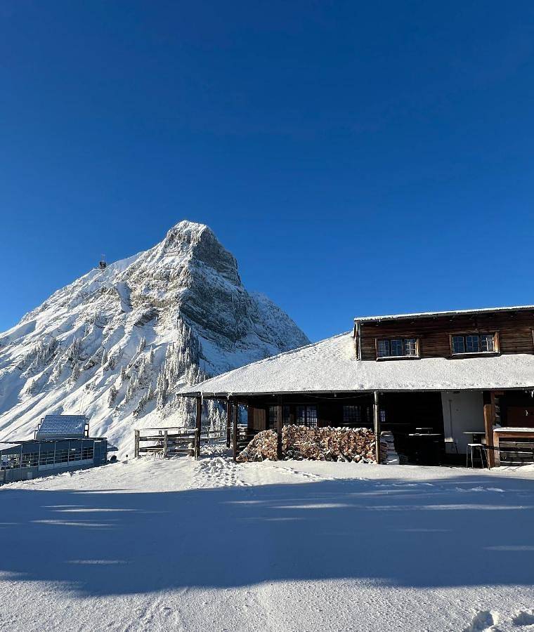 Refuge de Plan-Francey in Gruyères, Kanton Freiburg