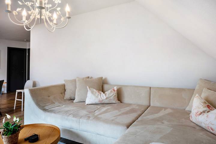 Ganze Wohnung, Apartment 'Fewo Ebringen Weinbergblick' mit Bergblick, Balkon und Wlan in Ebringen, Südschwarzwald