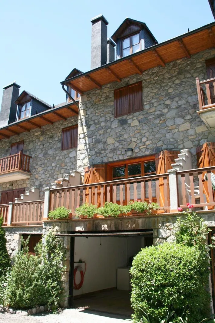 Maison de vacances pour 8 personnes, avec vue et piscine ainsi que jardin et terrasse - 1