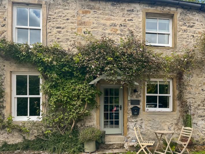 Log cabin for 2 people, with garden in North Yorkshire