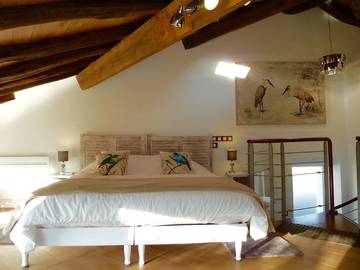 Gîte pour 3 personnes, avec jardin et terrasse à Roussines