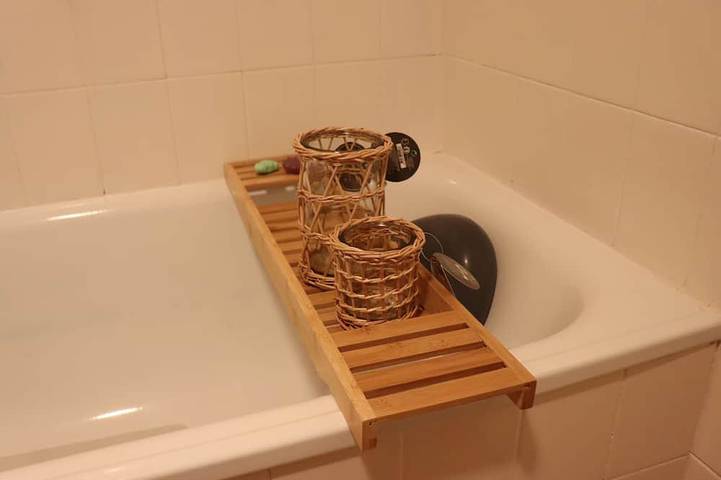 Location de vacances pour 6 personnes, avec jardin ainsi que piscine et terrasse à Écuras - 2