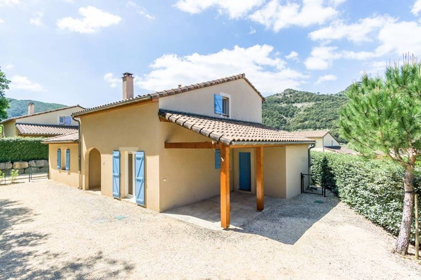 Villa voor 8 personen met tuin in Vallon-Pont-d'Arc, Ardèche