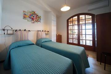 Beach House for 8 People in Santa Teresa di Riva, Messina Province, Photo 1