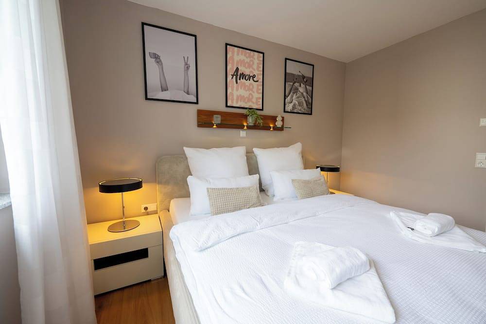 Ganze Wohnung, Modernes Apartment | Basel, Kur & Golf | Parkplatz in Bad Bellingen, Südschwarzwald