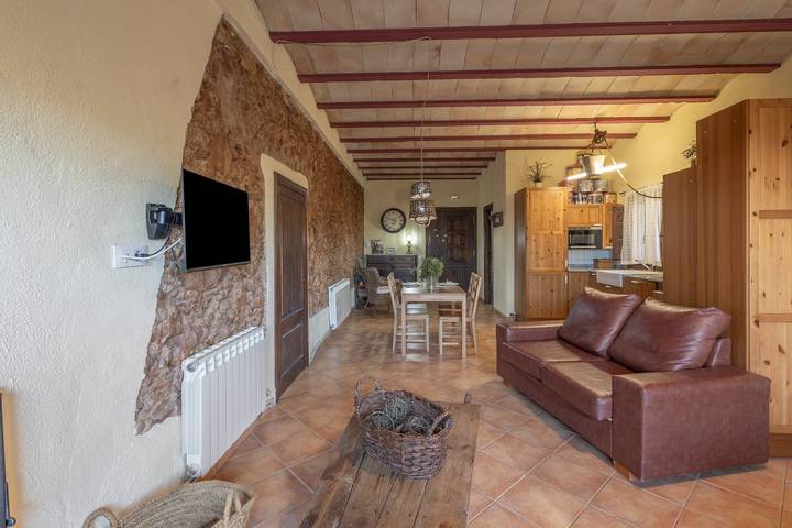 Casa rural para 2 personas, con jardín, Se admiten mascotas en Bajo Penedés - 4