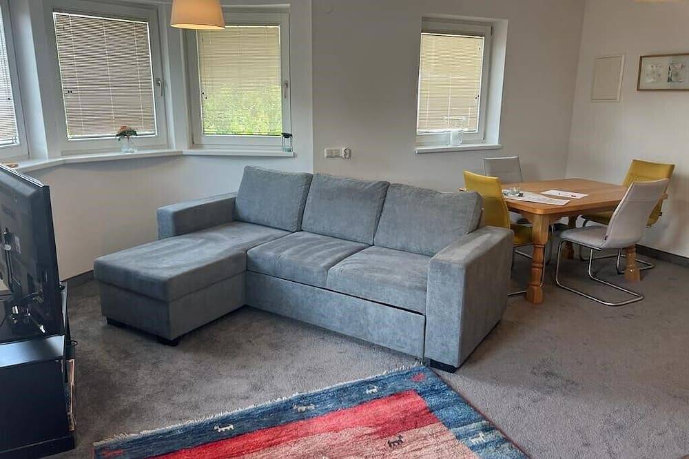 Ganze Wohnung, Nähe zur Bergbahn, neu renoviert, Sky Tv & Wlan inklusive, 2 Schlafzimmer in Rohrberg, Bezirk Schwaz