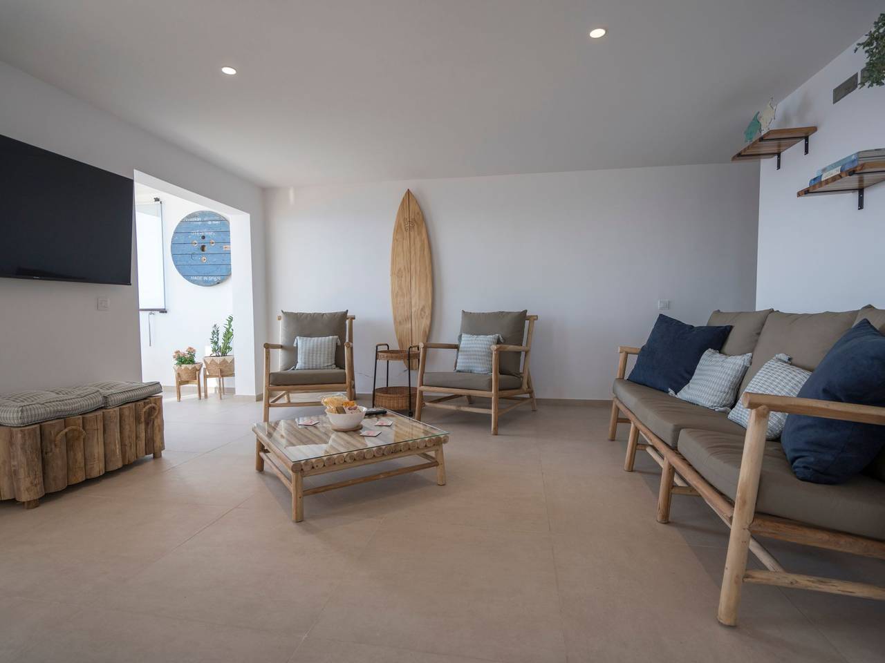 Appartement entier, Helle Wohnung mit atemberaubender Aussicht auf das Meer und den Strand in Playa de la Nea, El Rosario