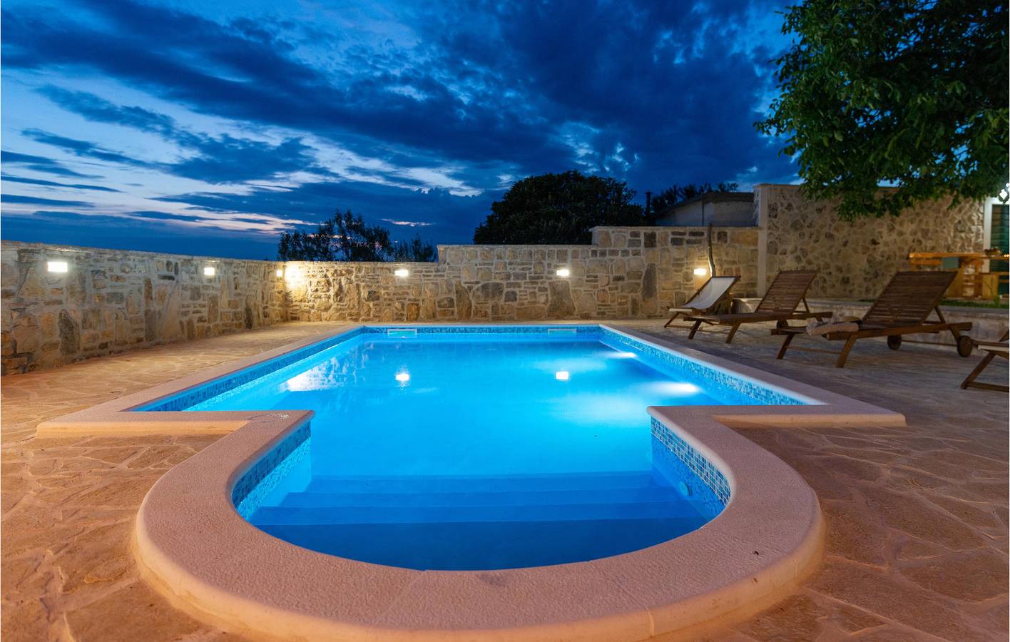Ferienhaus für 6 Personen mit Terrasse in Grad Benkovac, Zadar