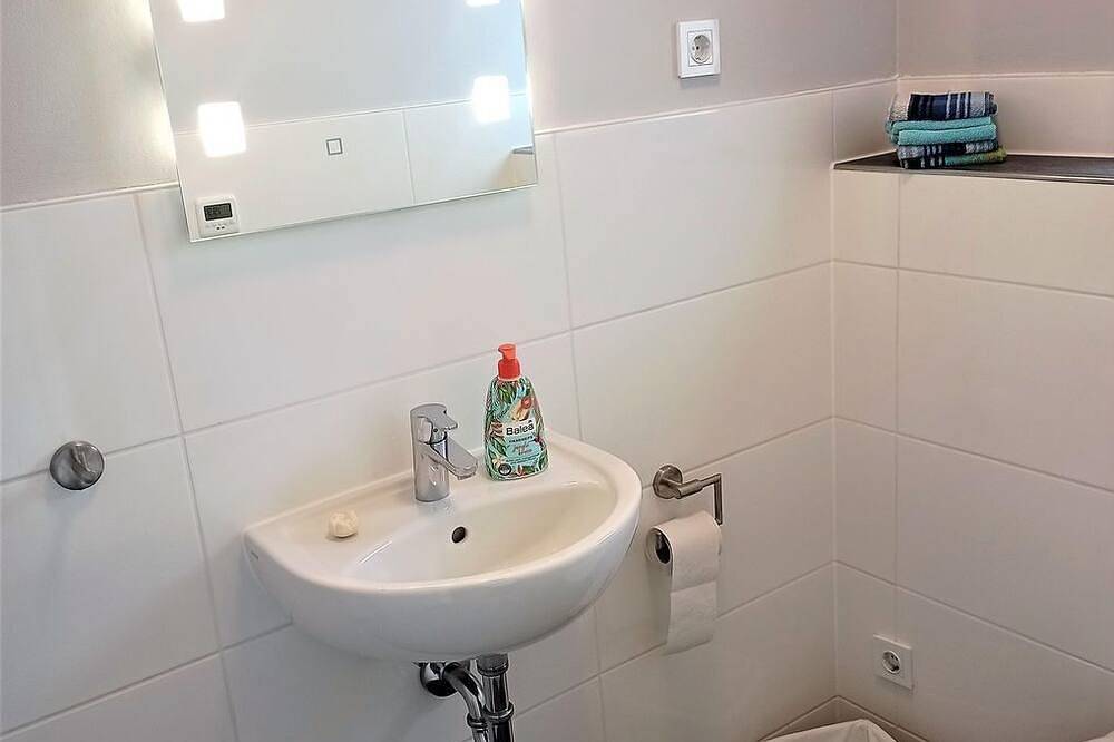 Ganze Wohnung, 2-Bett-Ferienwohnung Charly, 2-3 Personen - Ferienhaus Egger in Üdersdorf, Vulkaneifel