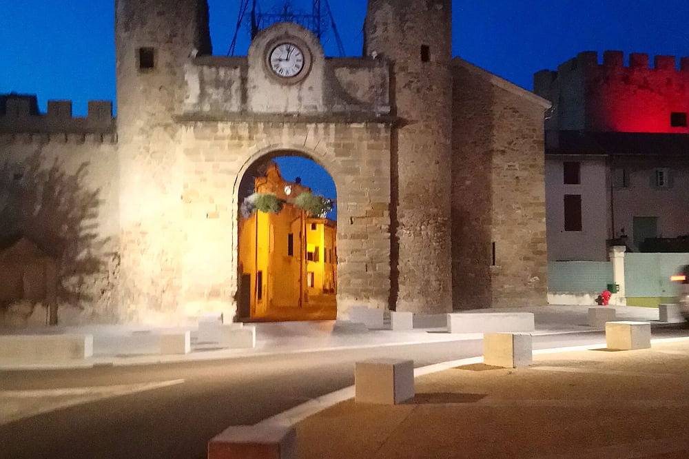 Apartamento entero, Acogedor estudio en la Provenza. in Camaret-sur-Aigues, Vaucluse